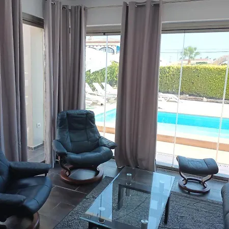 Constantinos O Completa Calpe