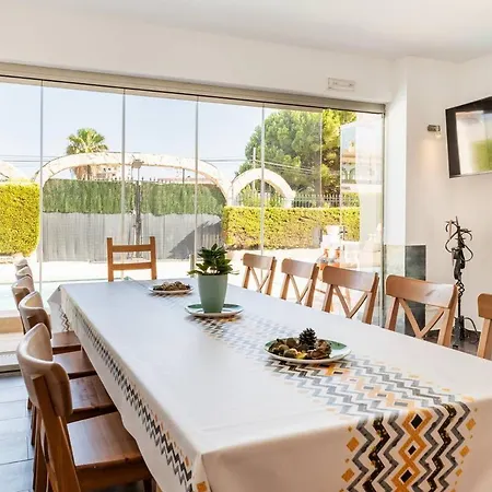 Villa Constantinos O Completa