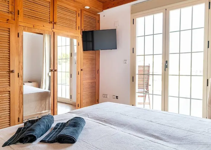 Constantinos Cerca De La Playa * 卡尔佩